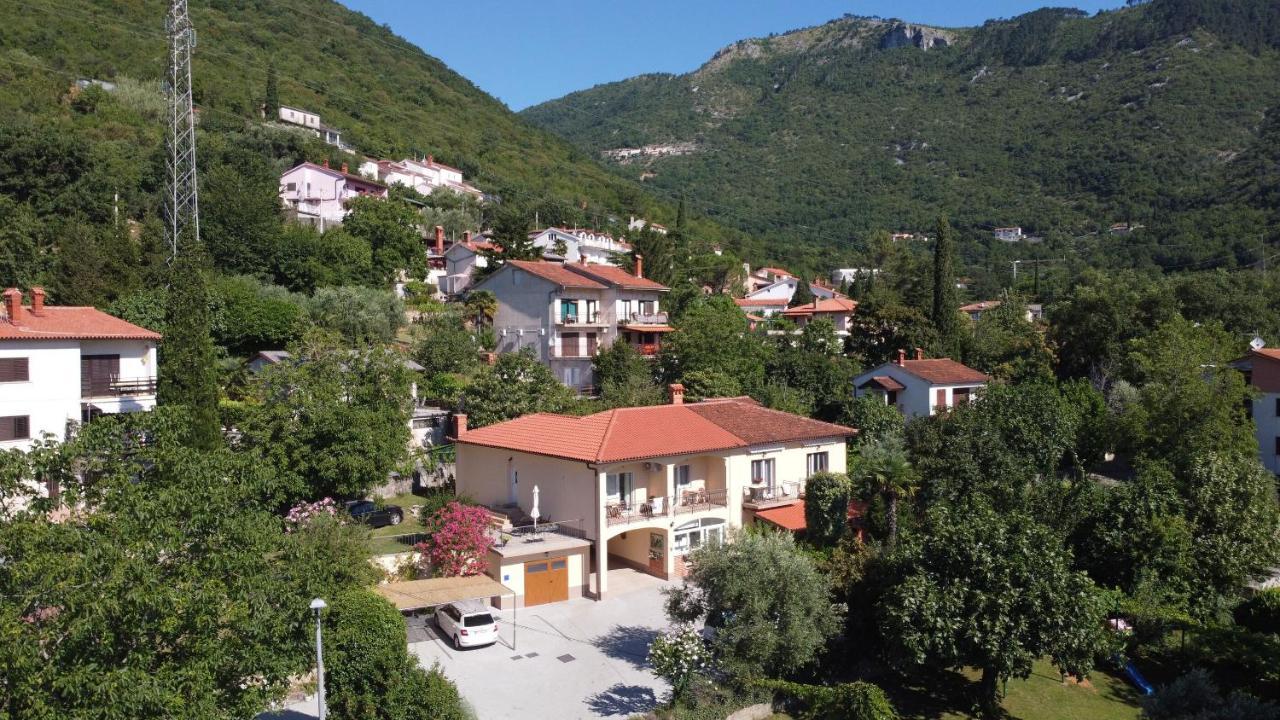 Apartments Branka Mošćenička Draga Exterior foto